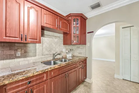 4917 Luqui Court West Palm Beach FL 33415