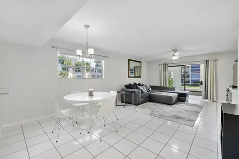 1700 Dover Road Delray Beach FL 33445