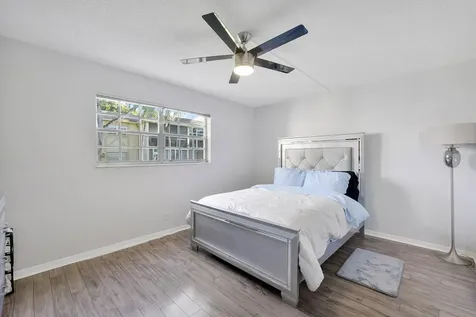 1700 Dover Road Delray Beach FL 33445