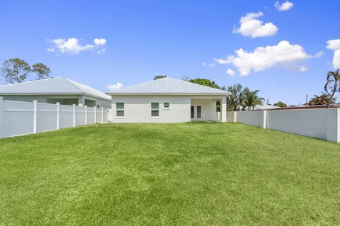 1004 SW 35th Street Palm City FL 34990