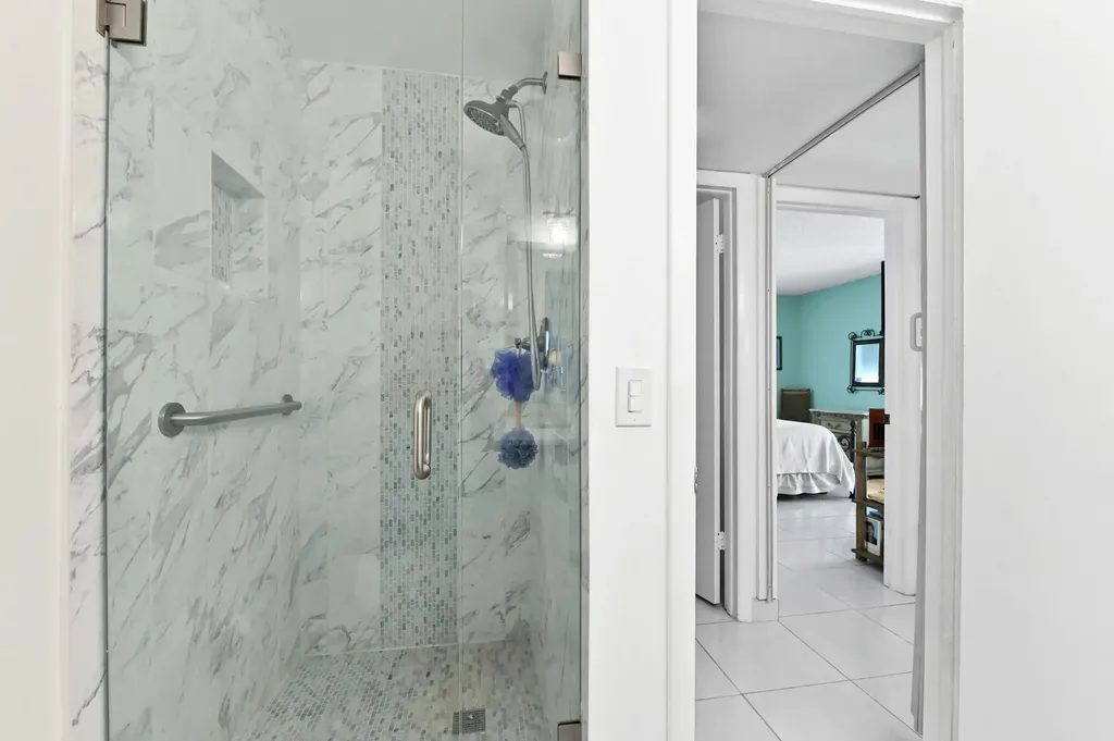 182 Piedmont D Delray Beach FL 33484