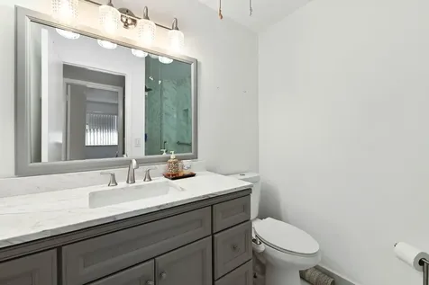 182 Piedmont D Delray Beach FL 33484