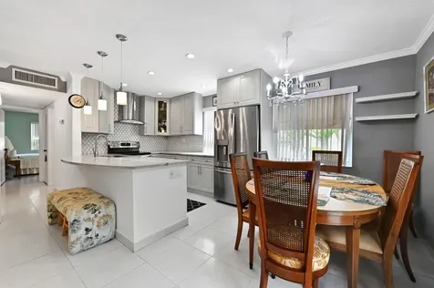 182 Piedmont D Delray Beach FL 33484