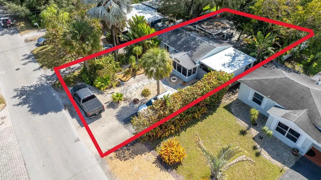 838 SW 11th Court Fort Lauderdale FL 33315