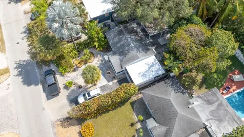 838 SW 11th Court Fort Lauderdale FL 33315