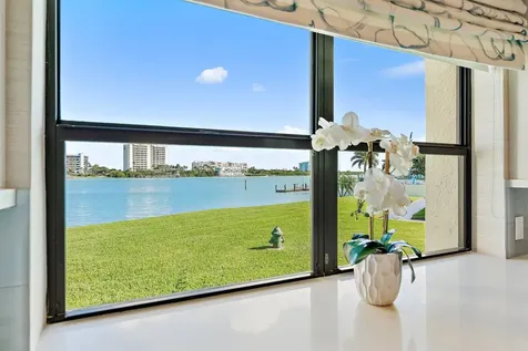 19800 Sandpointe Bay Drive Tequesta FL 33469