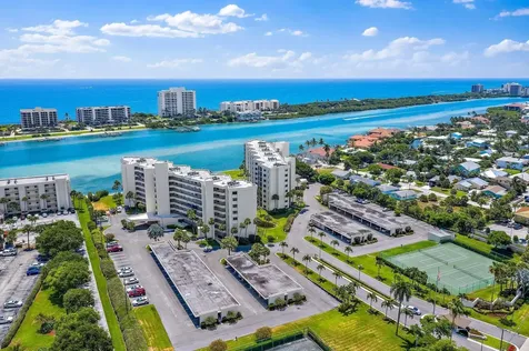 19800 Sandpointe Bay Drive Tequesta FL 33469