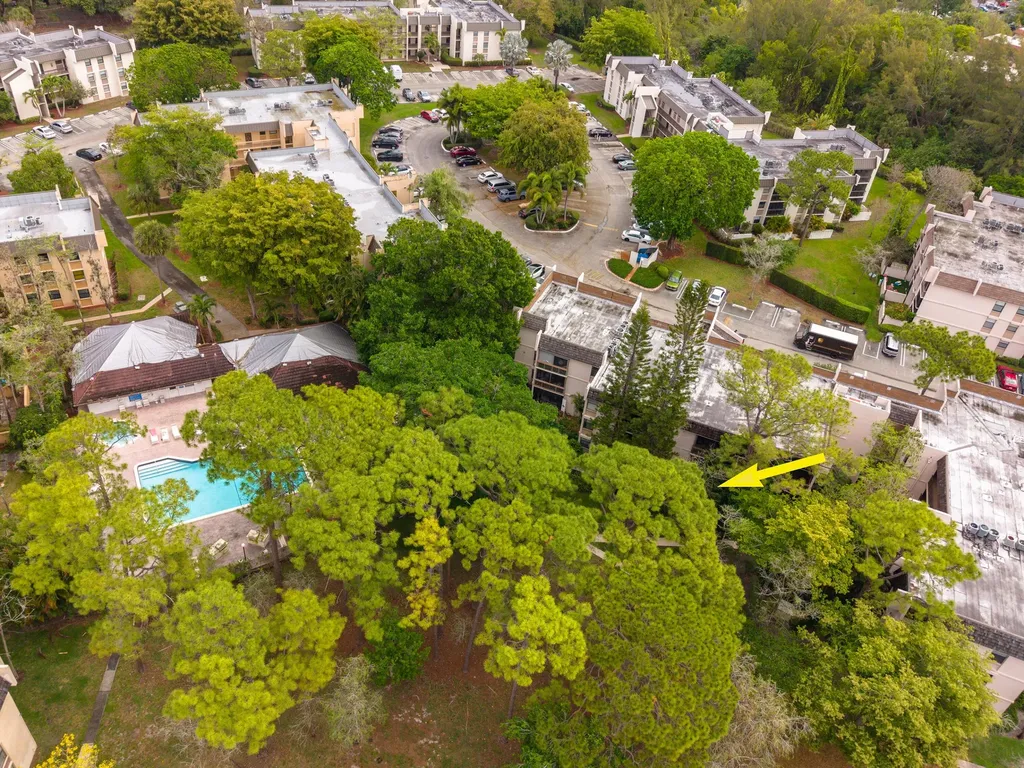 8421 Forest Hills Drive Coral Springs FL 33065