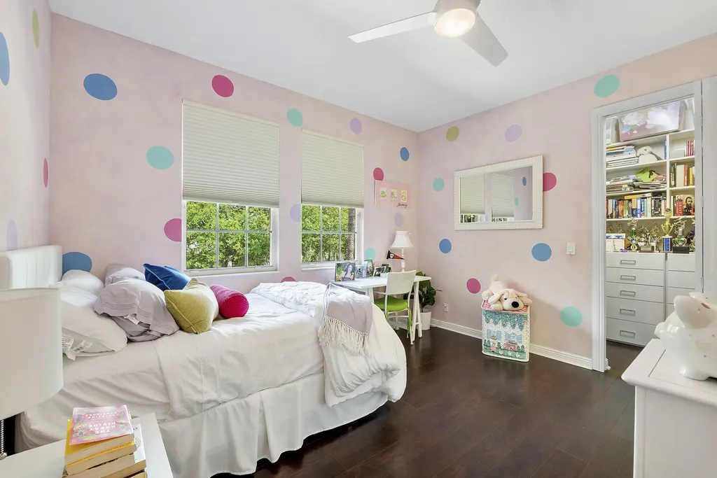 6015 Pinewood Avenue Parkland FL 33067