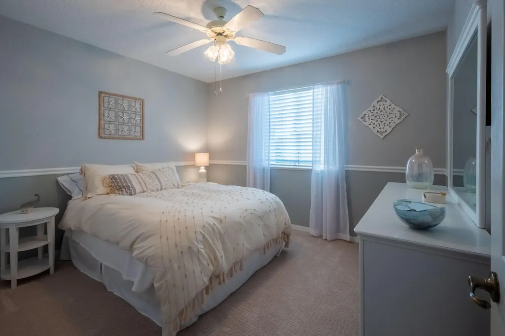1040 Arezzo Circle Boynton Beach FL 33436