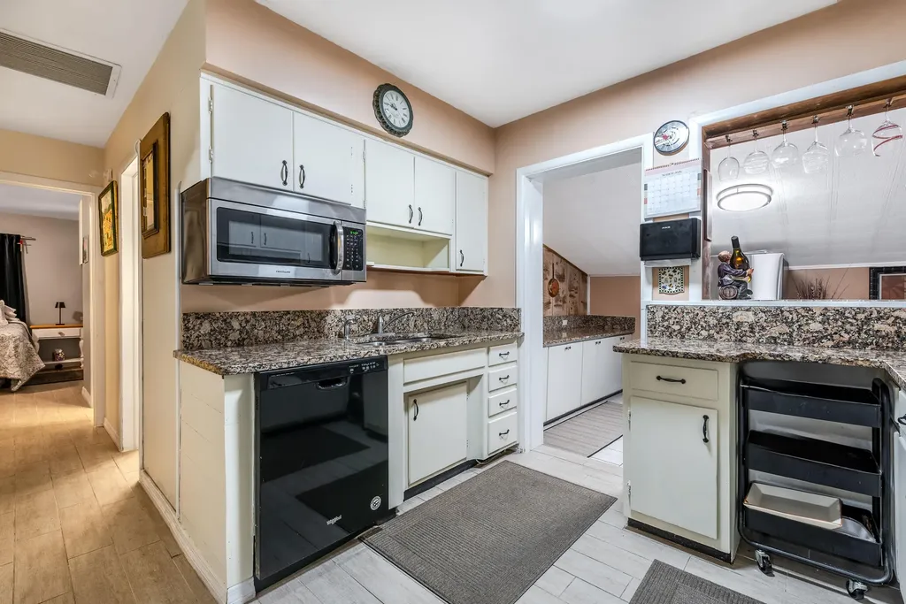 7111 Washington Avenue Lake Worth FL 33462