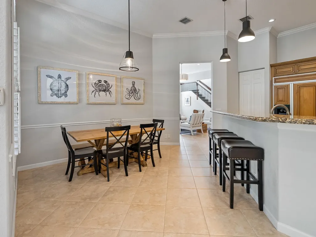 175 Via Rosina Jupiter FL 33458