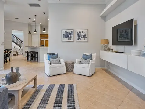 175 Via Rosina Jupiter FL 33458