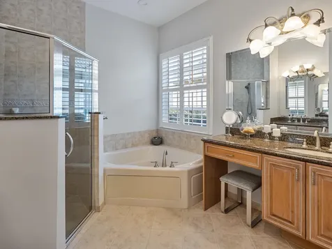 175 Via Rosina Jupiter FL 33458