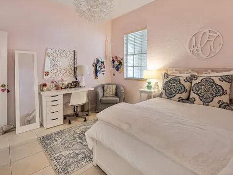 175 Via Rosina Jupiter FL 33458