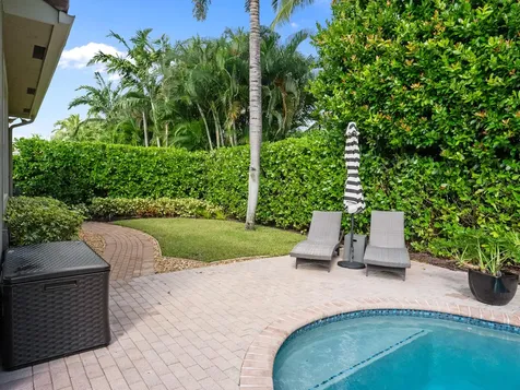 175 Via Rosina Jupiter FL 33458