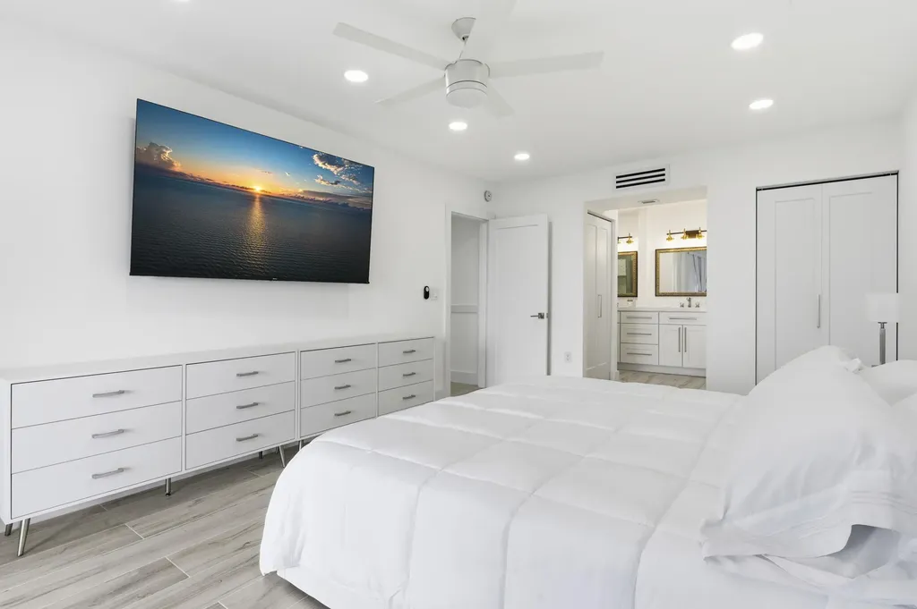 3520 S Ocean Boulevard South Palm Beach FL 33480