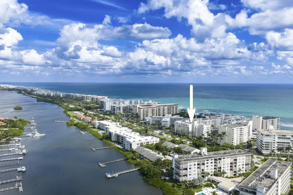 3520 S Ocean Boulevard South Palm Beach FL 33480