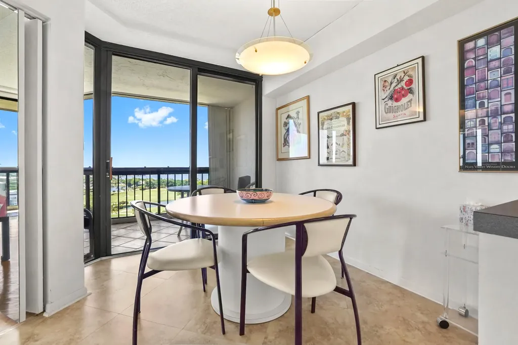 1900 Consulate Place West Palm Beach FL 33401