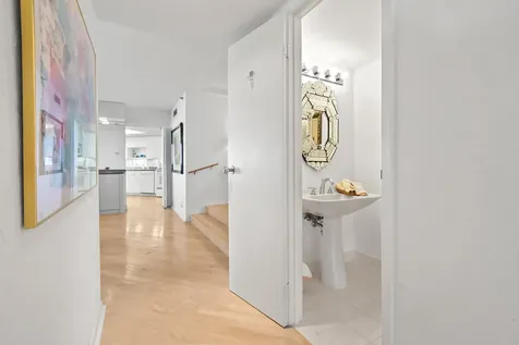 1900 Consulate Place West Palm Beach FL 33401