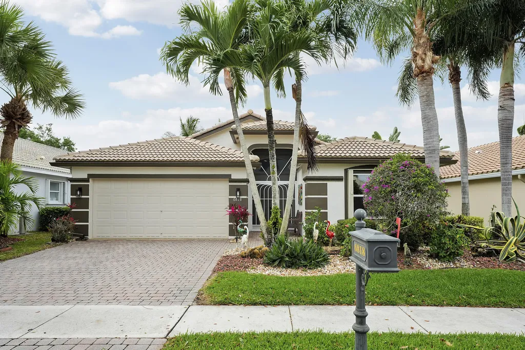 6818 Rienzo Street Lake Worth FL 33467