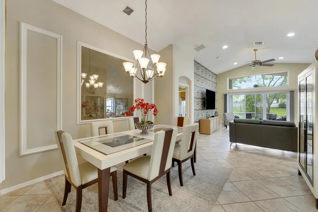 6818 Rienzo Street Lake Worth FL 33467