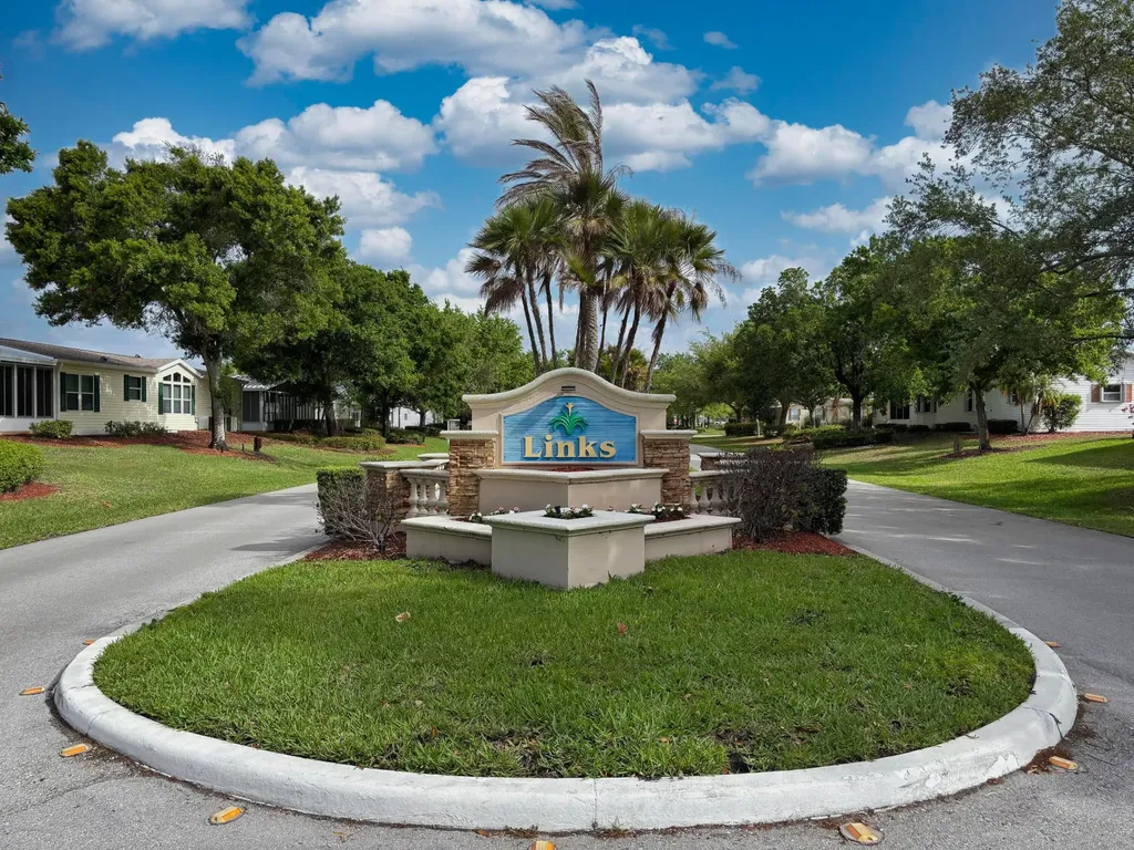 2808 Slice Court Port St Lucie FL 34952