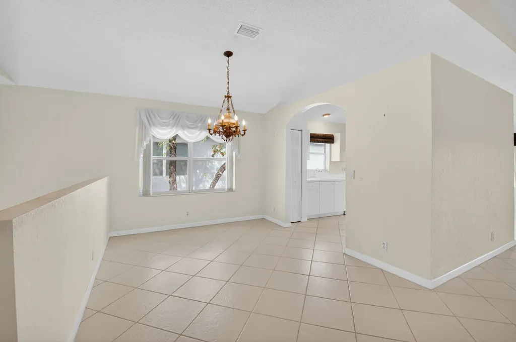7978 Laina Lane Boynton Beach FL 33437