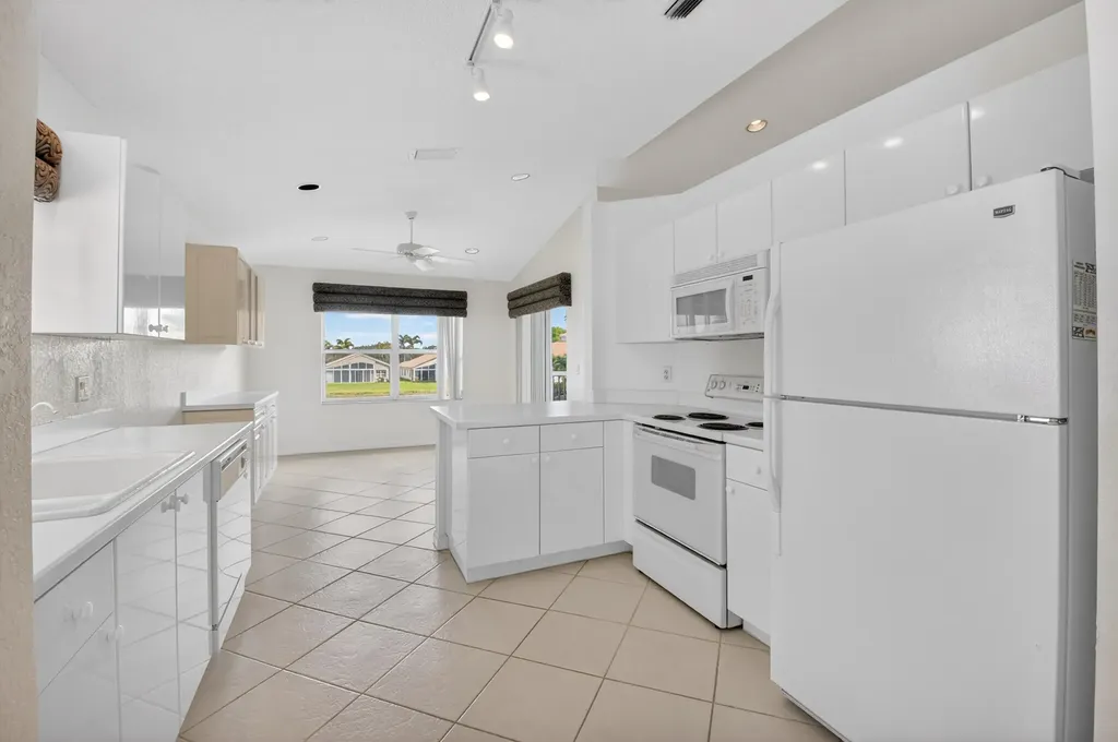 7978 Laina Lane Boynton Beach FL 33437