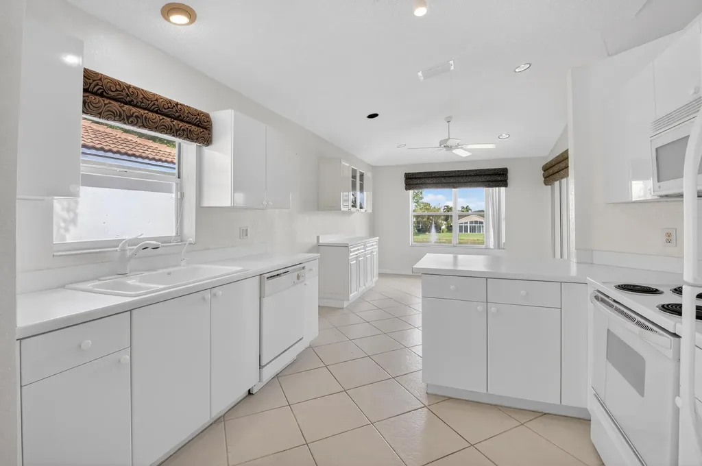 7978 Laina Lane Boynton Beach FL 33437