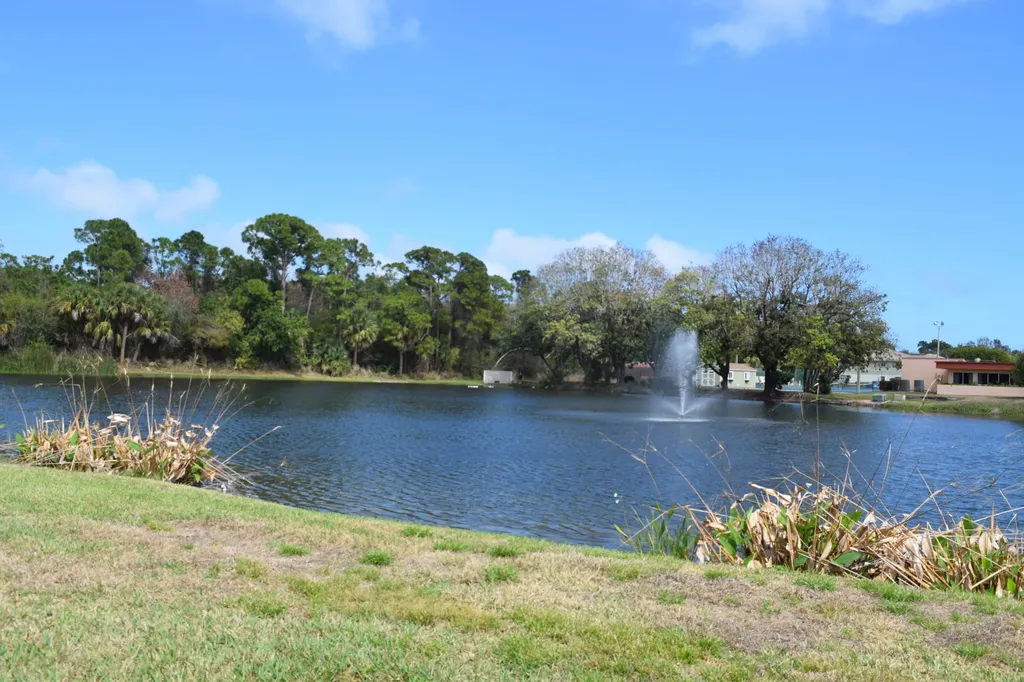 1 Lake Vista Trail Port St Lucie FL 34952