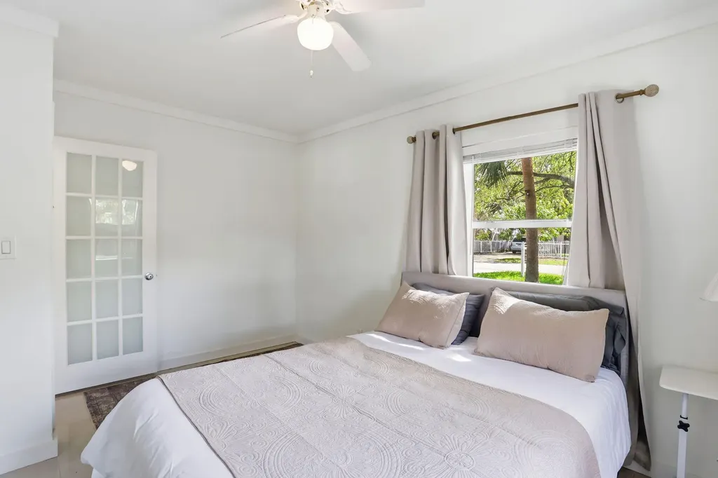 139 SW 21st Way Fort Lauderdale FL 33312