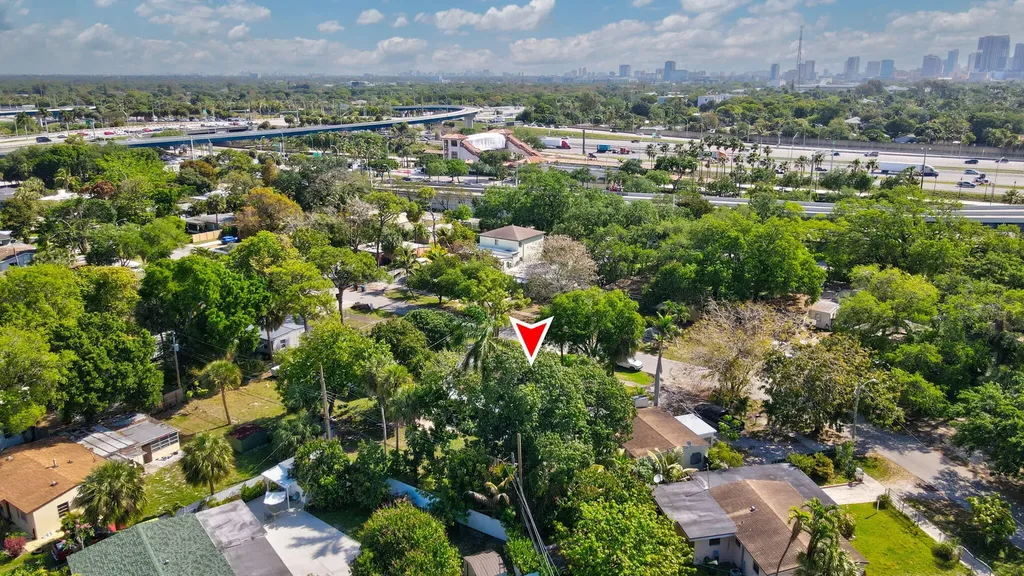 139 SW 21st Way Fort Lauderdale FL 33312