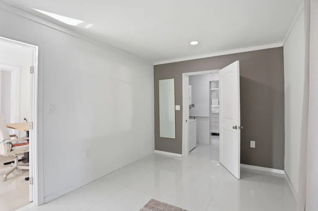 139 SW 21st Way Fort Lauderdale FL 33312
