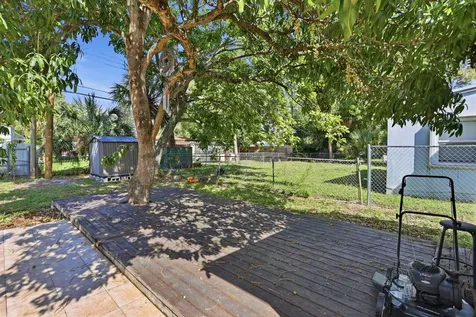 139 SW 21st Way Fort Lauderdale FL 33312