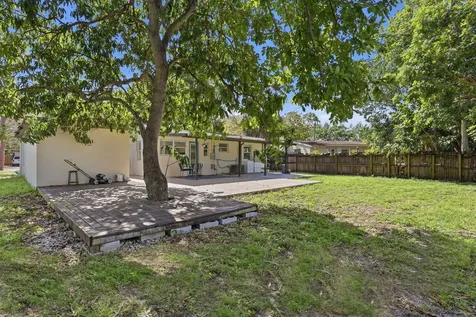 139 SW 21st Way Fort Lauderdale FL 33312