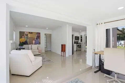 139 SW 21st Way Fort Lauderdale FL 33312