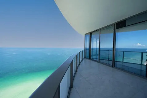 15701 Collins Avenue Sunny Isles Beach FL 33160