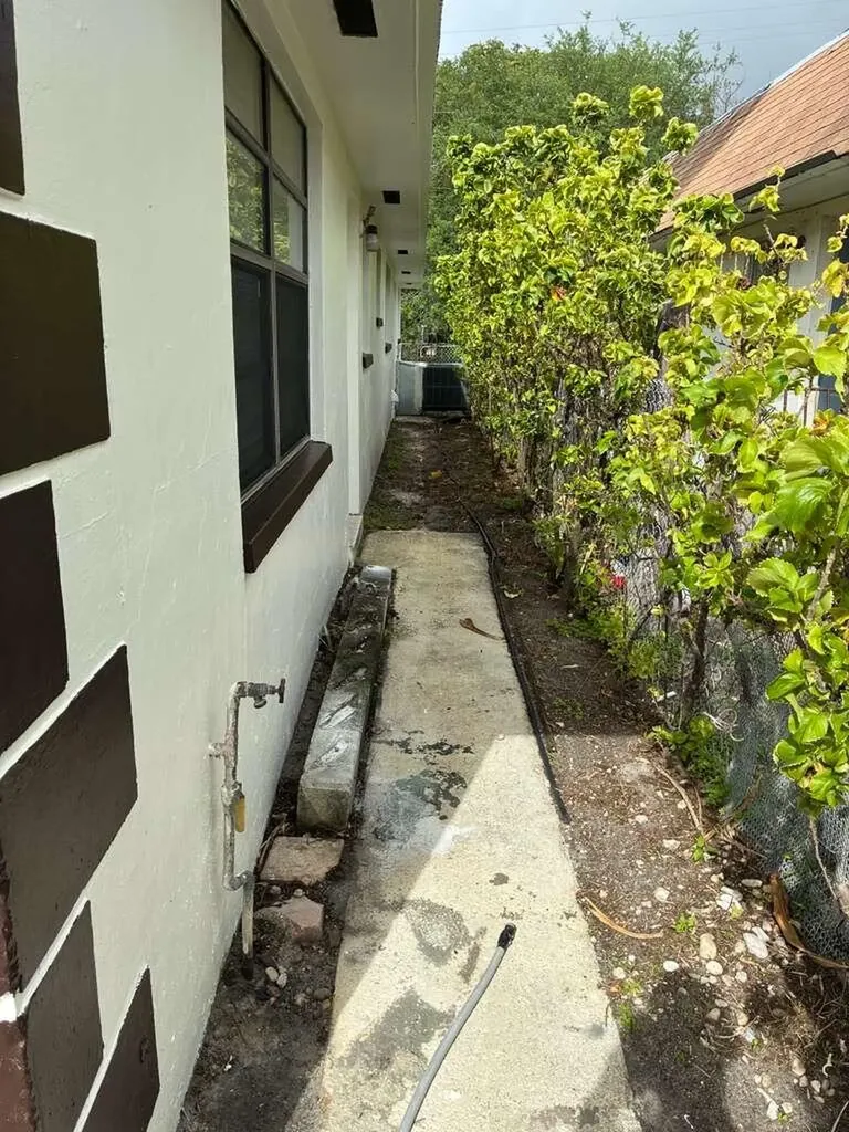 1329 NW 8th Avenue Fort Lauderdale FL 33311