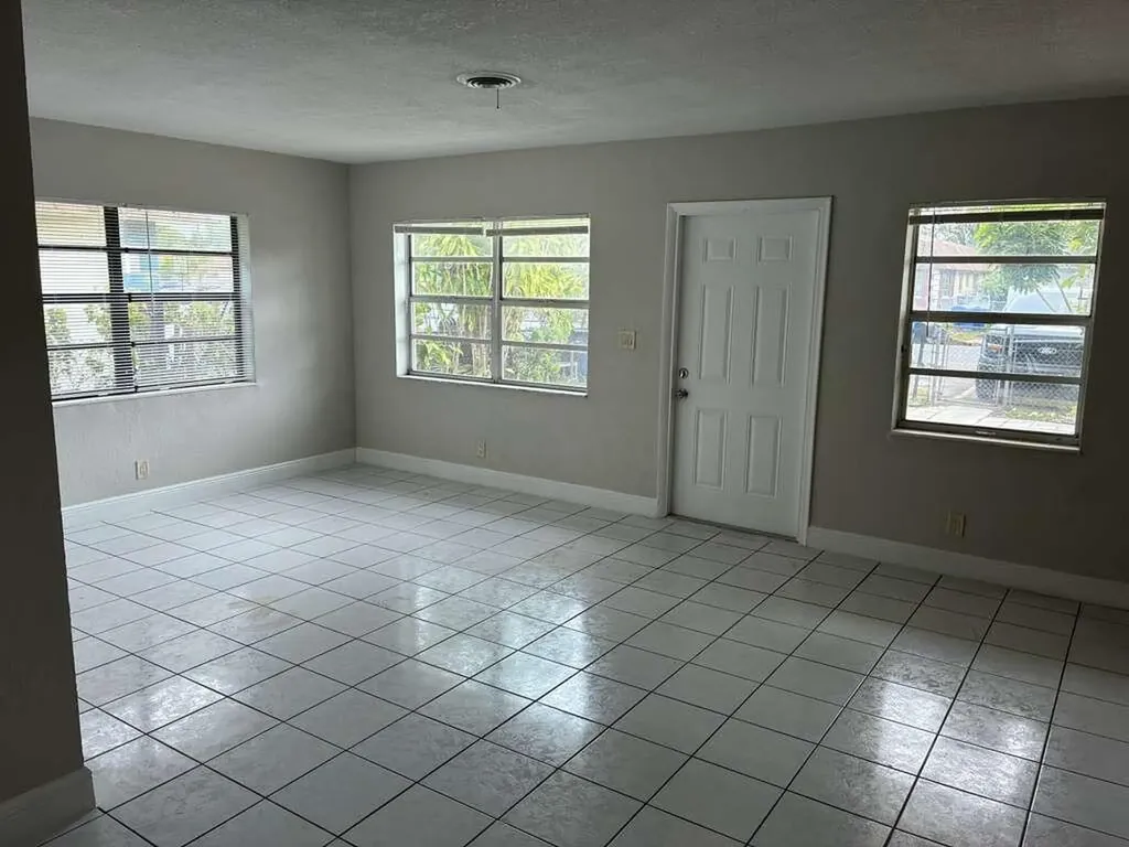 1329 NW 8th Avenue Fort Lauderdale FL 33311