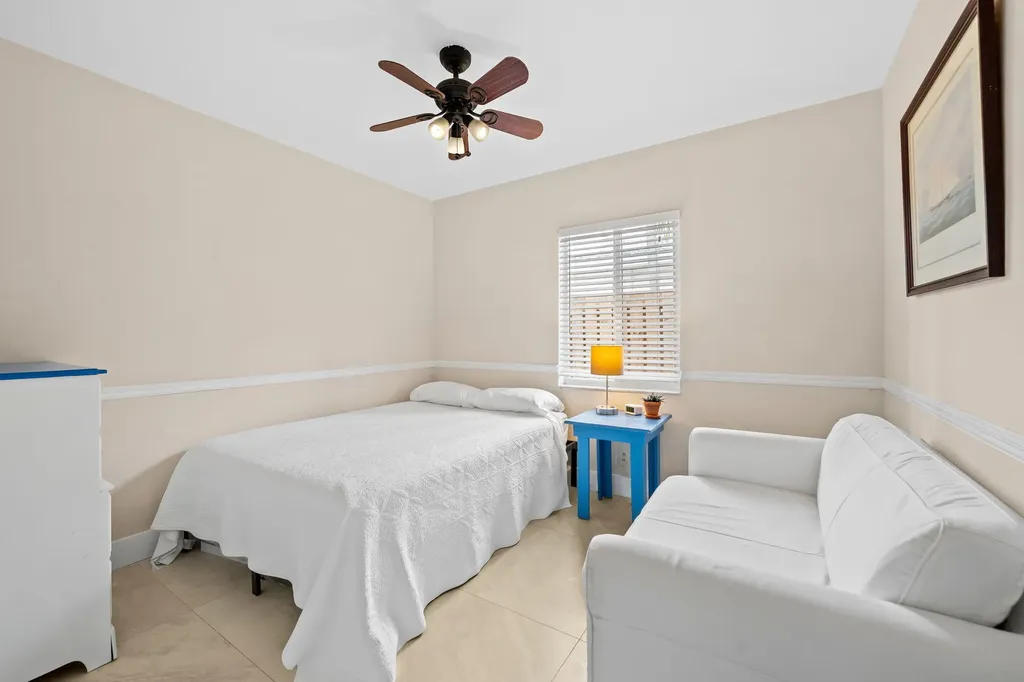 1004 SE 11th Street Fort Lauderdale FL 33316