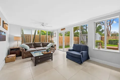 1004 SE 11th Street Fort Lauderdale FL 33316
