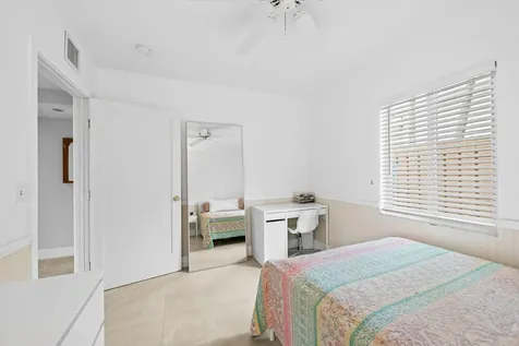 1004 SE 11th Street Fort Lauderdale FL 33316