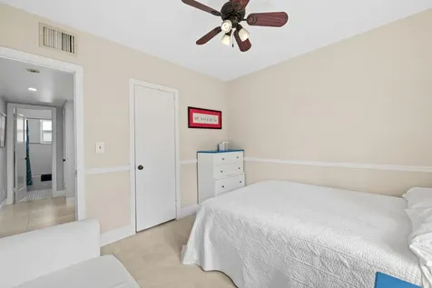 1004 SE 11th Street Fort Lauderdale FL 33316