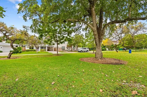 1004 SE 11th Street Fort Lauderdale FL 33316