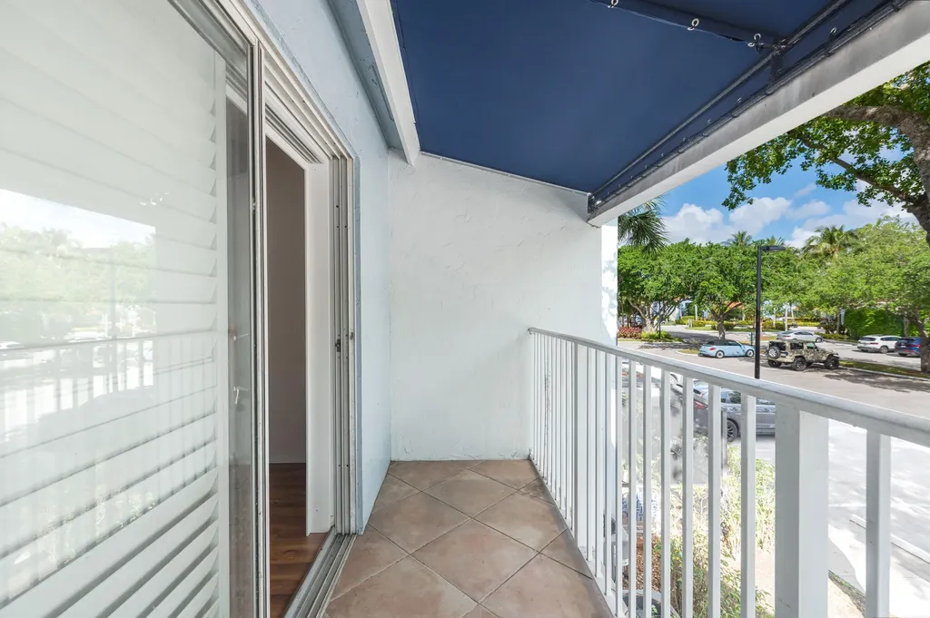 3153 Clint Moore Road Boca Raton FL 33496