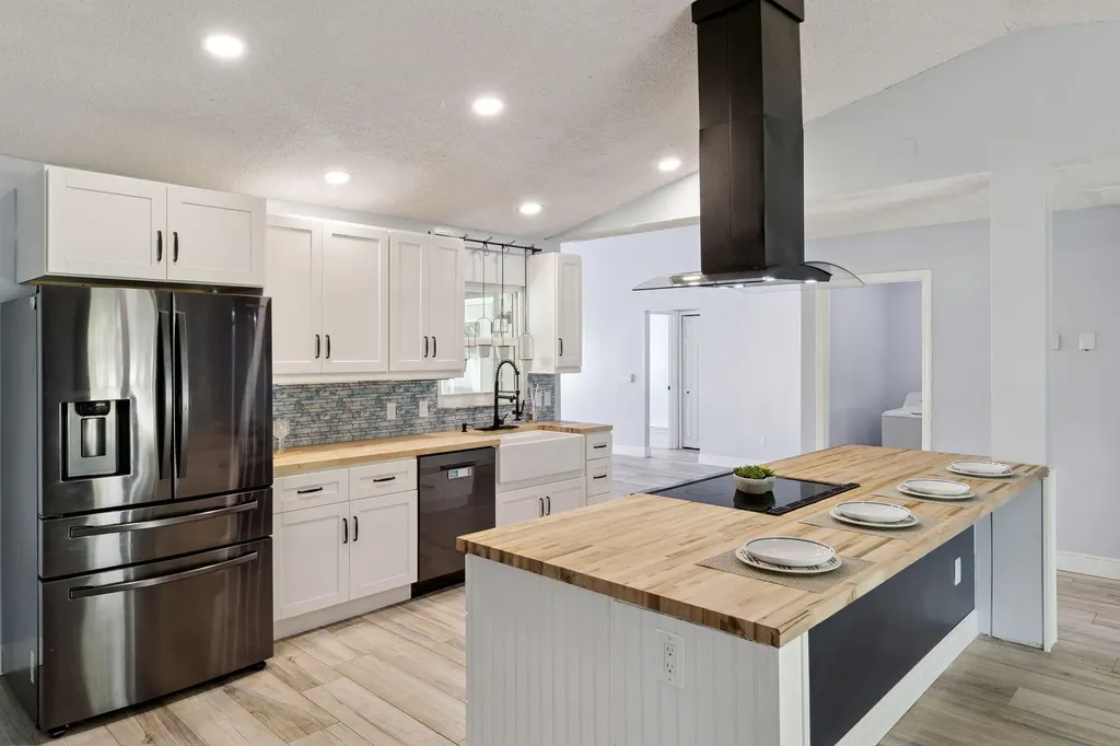 3349 SW Frankford Street Port St Lucie FL 34953