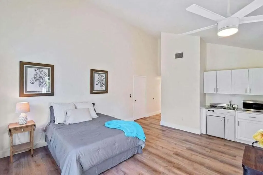 11863 Wimbledon Circle Wellington FL 33414