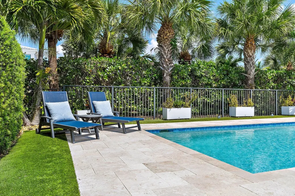 5611 Delacroix Terrace Palm Beach Gardens FL 33418