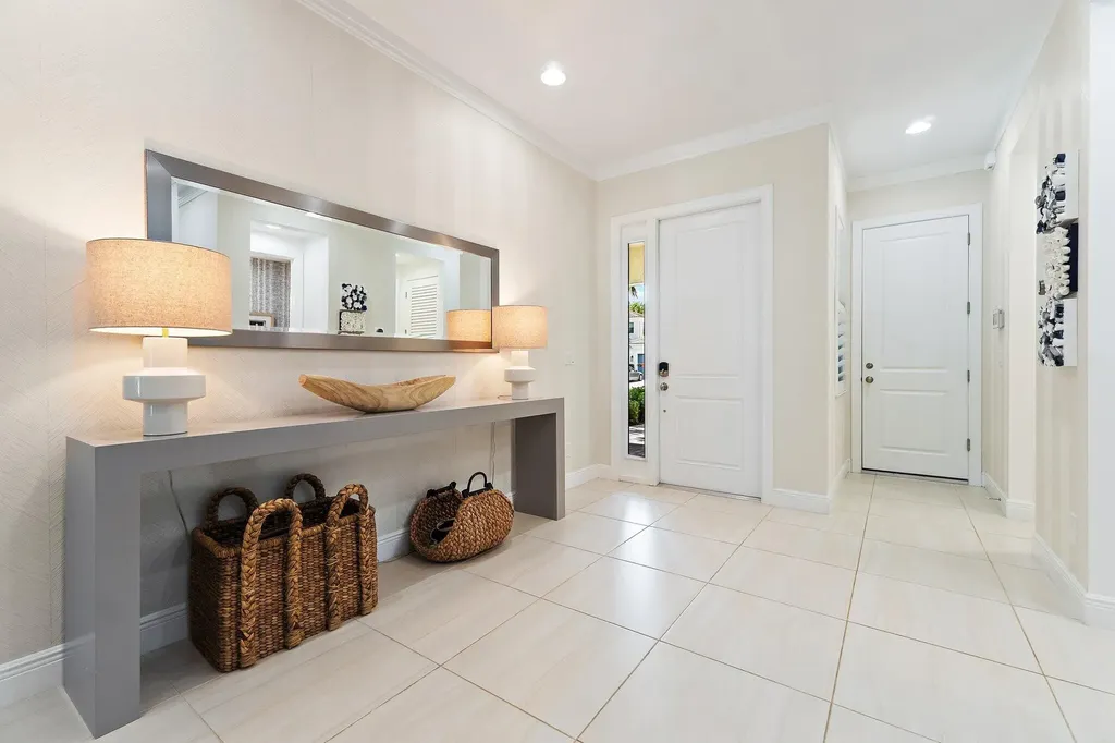 5611 Delacroix Terrace Palm Beach Gardens FL 33418